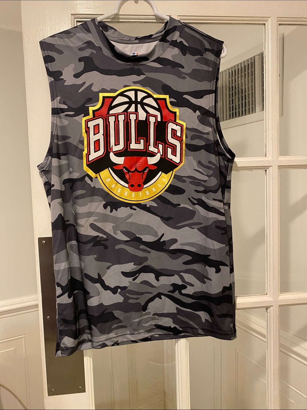 Bulls size Small tank top good condition - Picture 1 of 3